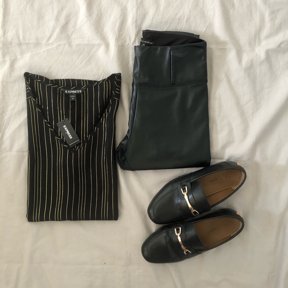 💎 Black and Gold express blouse💎